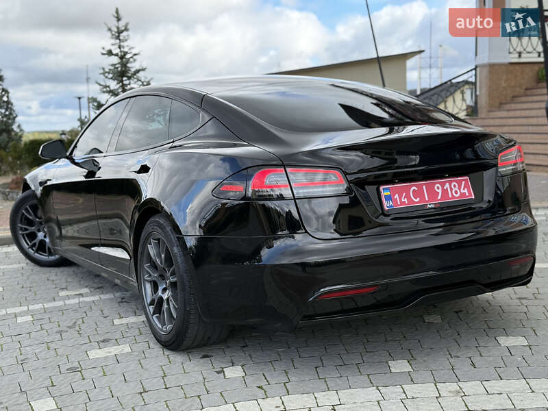 Лифтбек Tesla Model S 2024 в Дрогобыче