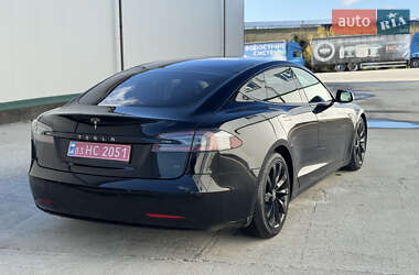 Лифтбек Tesla Model S 2016 в 