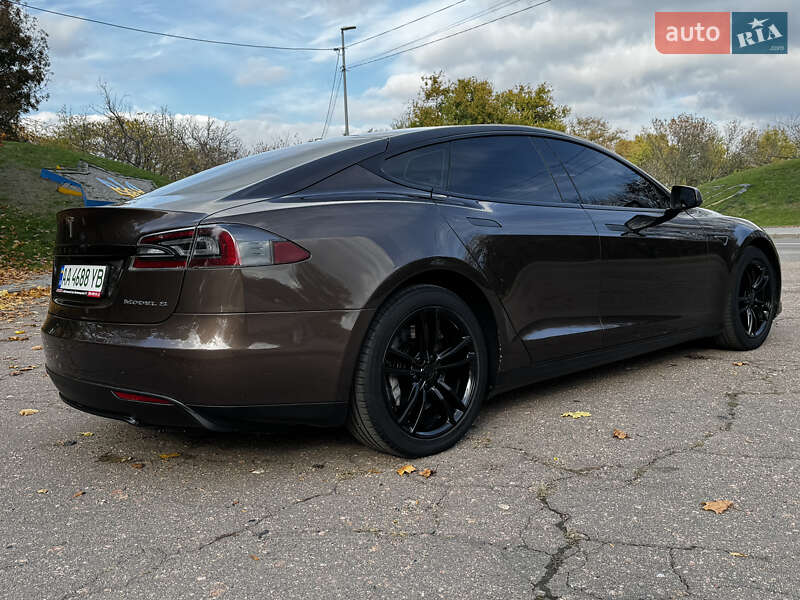 Лифтбек Tesla Model S 2013 в Кропивницком фото 6 Лифтбек Tesla Model S 2013 в Кропивницком