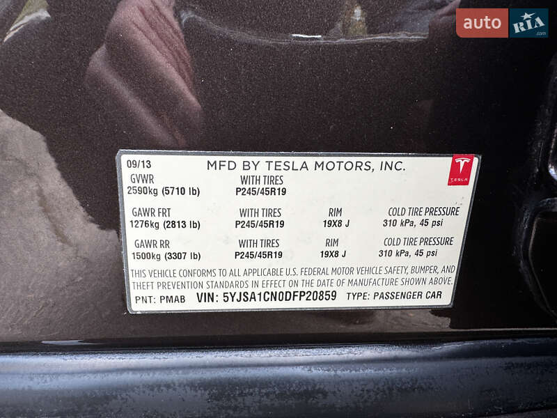 Лифтбек Tesla Model S 2013 в Кропивницком фото 38 Лифтбек Tesla Model S 2013 в Кропивницком