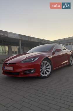 Tesla Model S 2016
