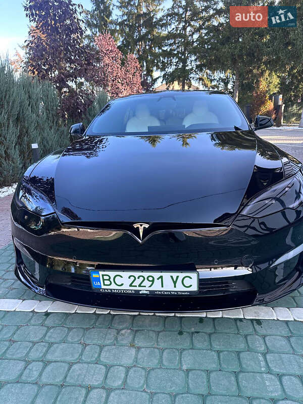 Лифтбек Tesla Model S 2022 в 
