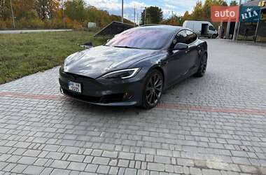 Лифтбек Tesla Model S 2018 в Виннице