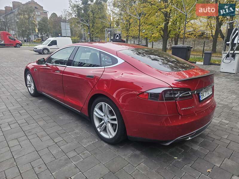 Ліфтбек Tesla Model S 2013 в Рівному фото 6 Ліфтбек Tesla Model S 2013 в Рівному