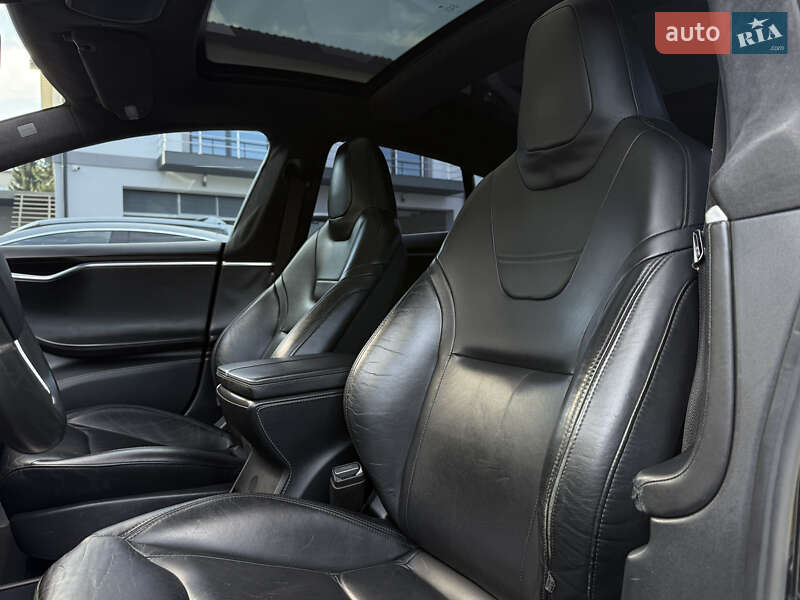 Лифтбек Tesla Model S 2015 в Дрогобыче фото 32 Лифтбек Tesla Model S 2015 в Дрогобыче