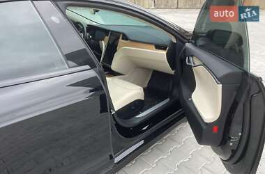 Лифтбек Tesla Model S 2019 в Тернополе