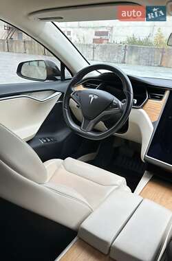 Лифтбек Tesla Model S 2019 в Тернополе