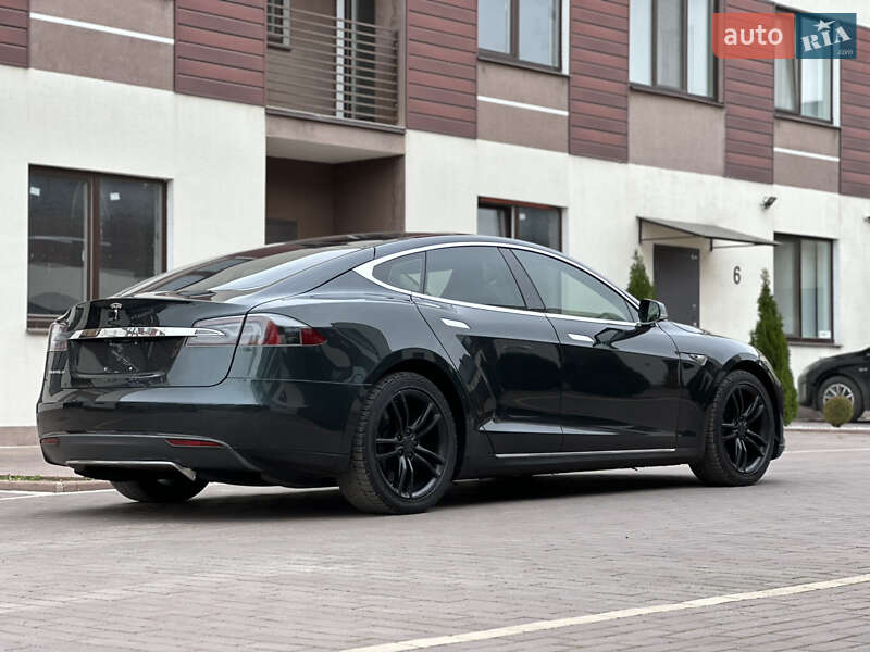 Лифтбек Tesla Model S 2013 в Одессе