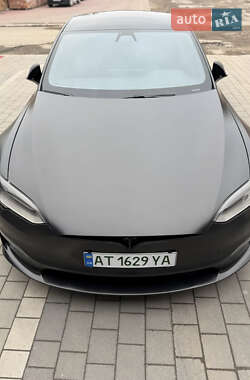 Лифтбек Tesla Model S 2021 в Ивано-Франковске