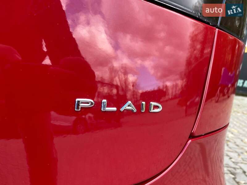 Лифтбек Tesla Model S 2021 в Хмельницком