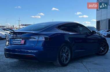 Лифтбек Tesla Model S 2022 в Львове