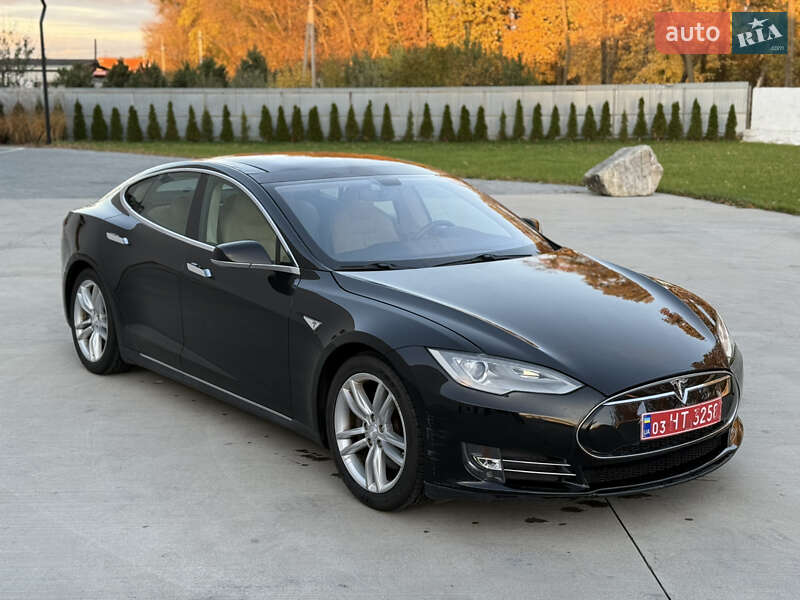 Ліфтбек Tesla Model S 2013 в Луцьку фото 8 Ліфтбек Tesla Model S 2013 в Луцьку
