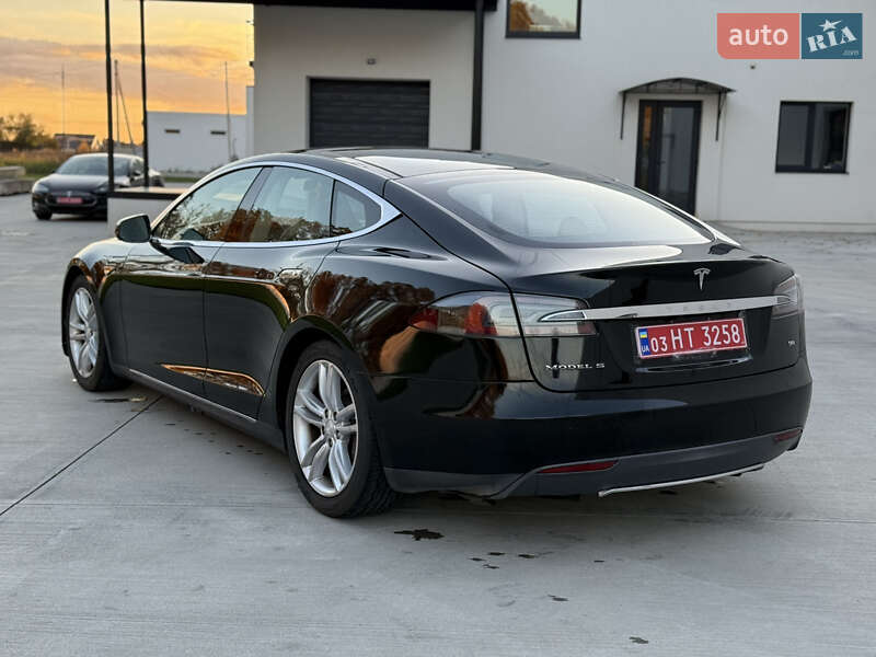Ліфтбек Tesla Model S 2013 в Луцьку фото 16 Ліфтбек Tesla Model S 2013 в Луцьку