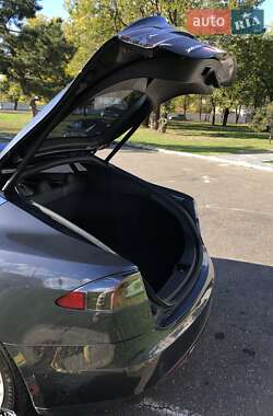 Лифтбек Tesla Model S 2014 в Николаеве