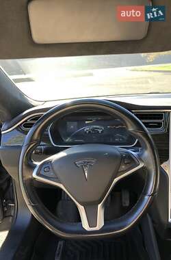 Лифтбек Tesla Model S 2014 в Николаеве