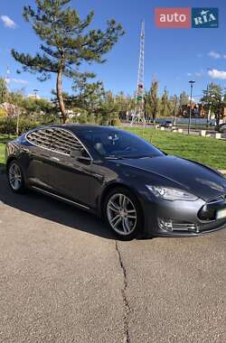Лифтбек Tesla Model S 2014 в Николаеве
