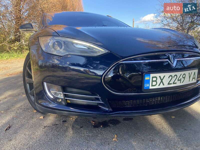 Ліфтбек Tesla Model S 2014 в Хмельницькому