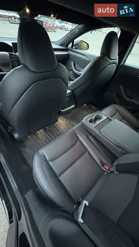 Лифтбек Tesla Model S 2022 в Белой Церкви