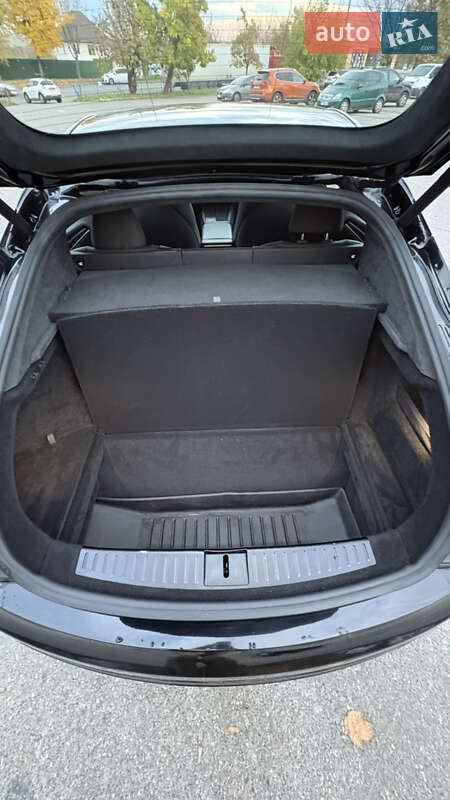 Лифтбек Tesla Model S 2022 в Белой Церкви