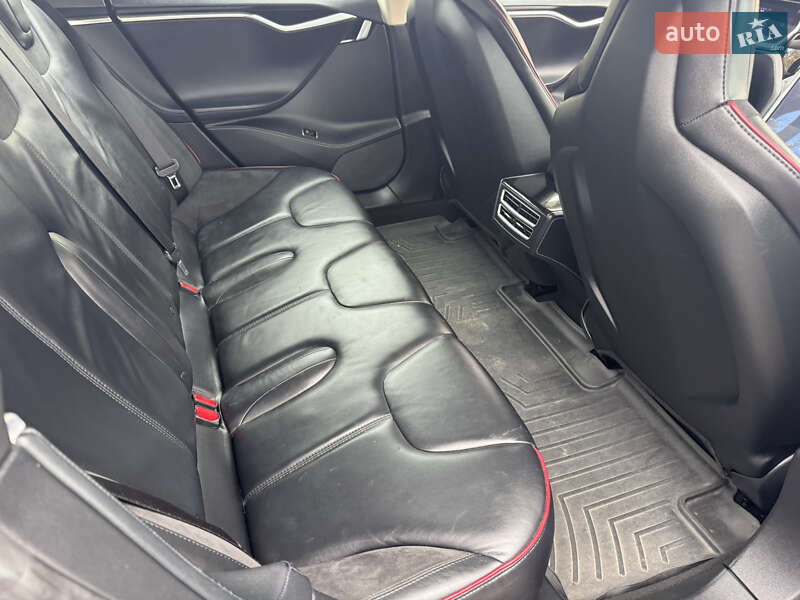 Лифтбек Tesla Model S 2014 в Одессе фото 17 Лифтбек Tesla Model S 2014 в Одессе