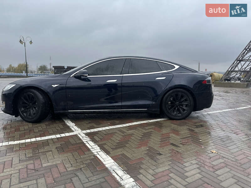 Лифтбек Tesla Model S 2013 в Харькове