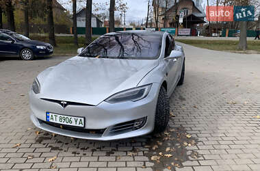 Ліфтбек Tesla Model S 2018 в Івано-Франківську