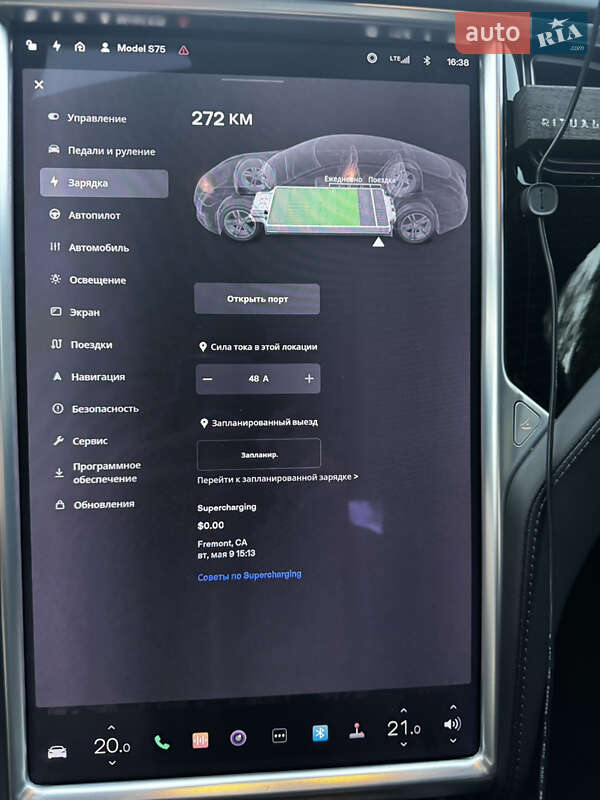 Лифтбек Tesla Model S 2017 в Киеве