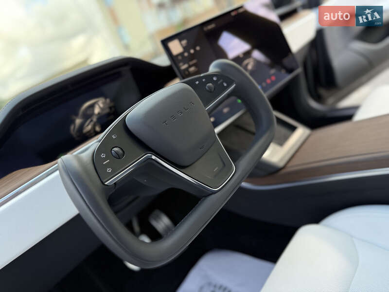 Ліфтбек Tesla Model S 2024 в Дрогобичі фото 75 Ліфтбек Tesla Model S 2024 в Дрогобичі