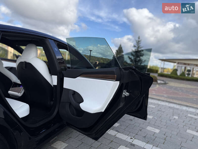 Ліфтбек Tesla Model S 2024 в Дрогобичі фото 103 Ліфтбек Tesla Model S 2024 в Дрогобичі