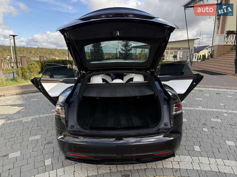 Ліфтбек Tesla Model S 2024 в Дрогобичі фото 124 Ліфтбек Tesla Model S 2024 в Дрогобичі