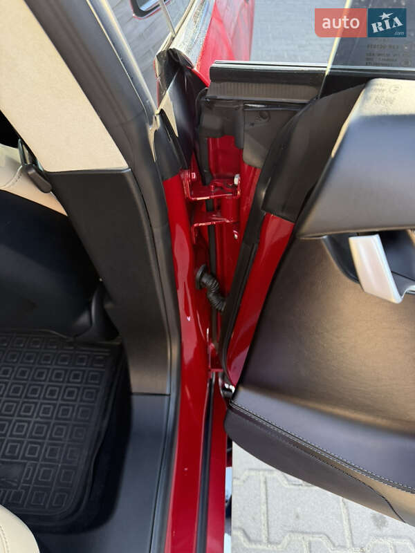 Ліфтбек Tesla Model S 2016 в Білій Церкві