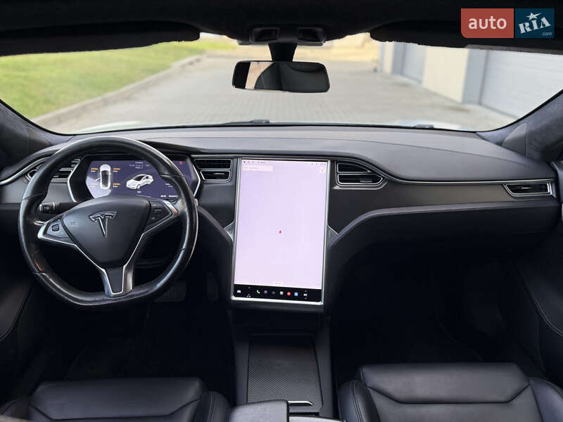 Ліфтбек Tesla Model S 2017 в Радехові фото 13 Ліфтбек Tesla Model S 2017 в Радехові