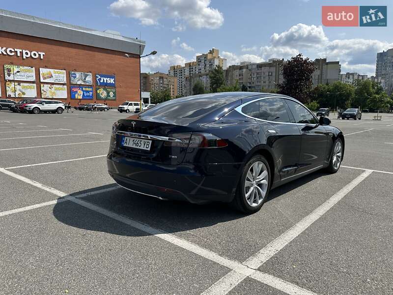 Лифтбек Tesla Model S 2013 в Киеве фото 8 Лифтбек Tesla Model S 2013 в Киеве