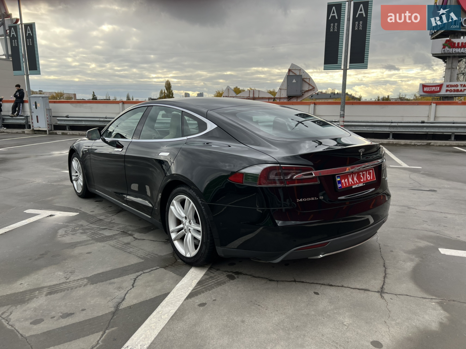 2015 Tesla Model S - мініатюра 7