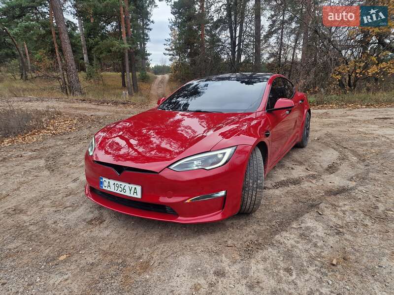 Ліфтбек Tesla Model S 2022 в Черкасах