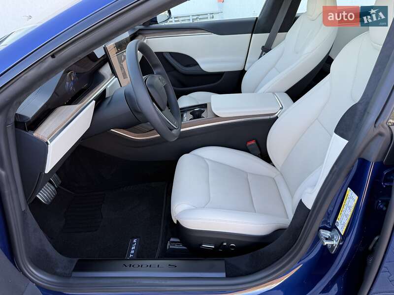 Лифтбек Tesla Model S 2025 в Виннице фото 15 Лифтбек Tesla Model S 2025 в Виннице