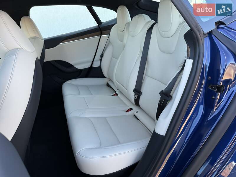 Лифтбек Tesla Model S 2025 в Виннице фото 26 Лифтбек Tesla Model S 2025 в Виннице