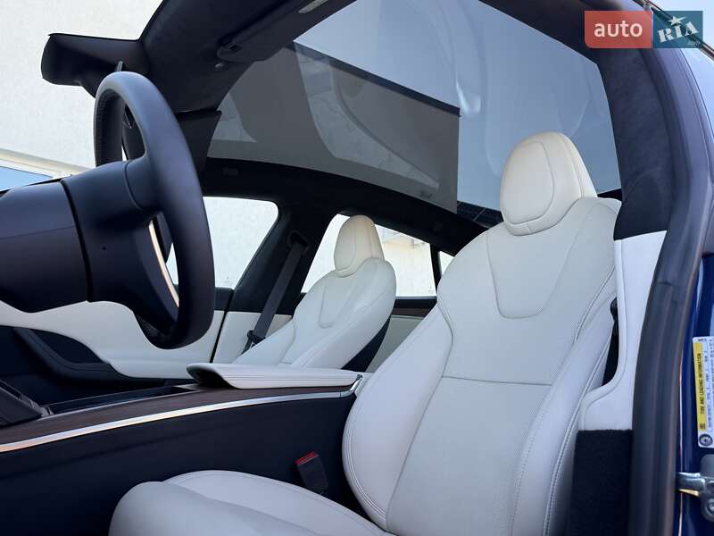 Лифтбек Tesla Model S 2025 в Виннице фото 27 Лифтбек Tesla Model S 2025 в Виннице