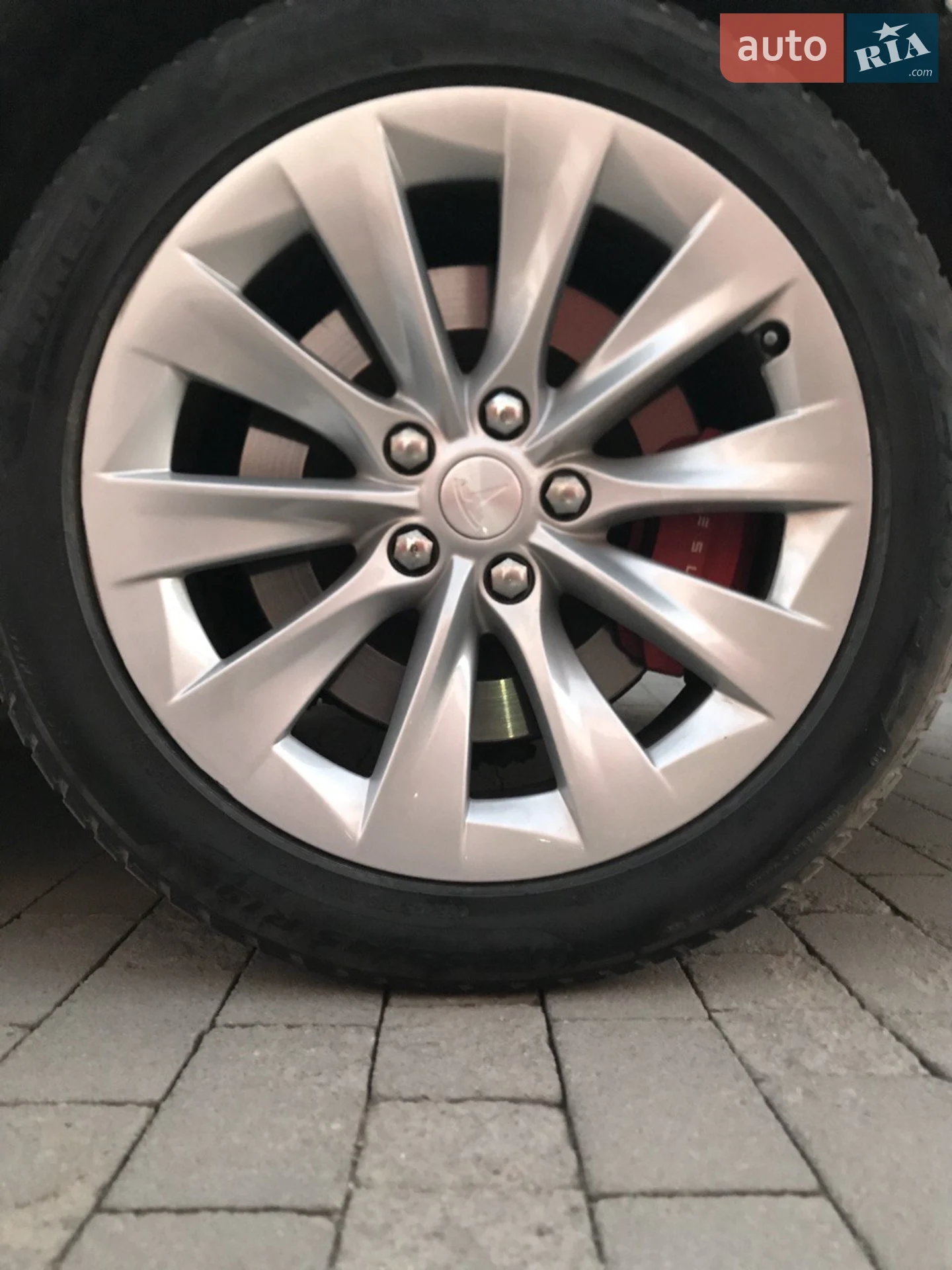 2019 Tesla Model S - мініатюра 8