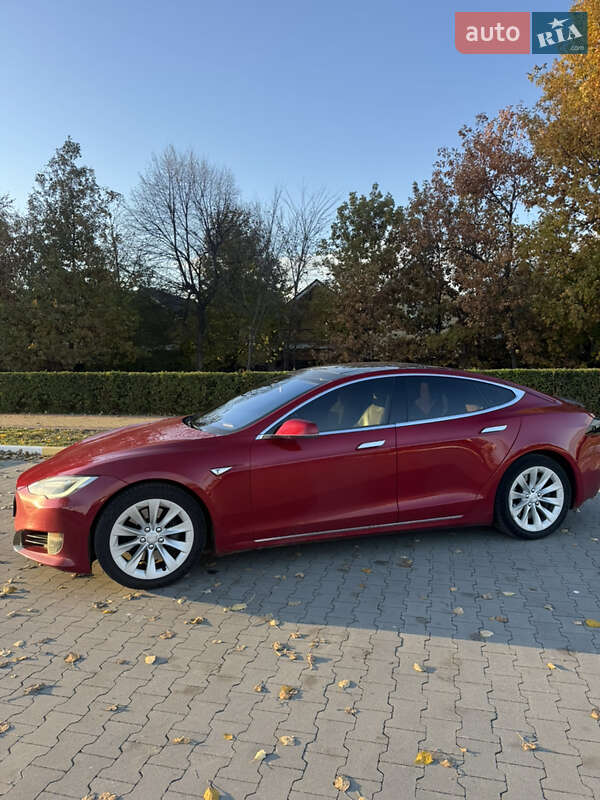 Ліфтбек Tesla Model S 2016 в Києві фото 3 Ліфтбек Tesla Model S 2016 в Києві