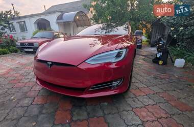 Лифтбек Tesla Model S 2019 в Киеве