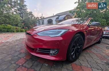 Лифтбек Tesla Model S 2019 в Киеве