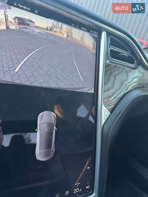 Лифтбек Tesla Model S 2018 в Коломые