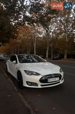 Лифтбек Tesla Model S 2013 в Одессе