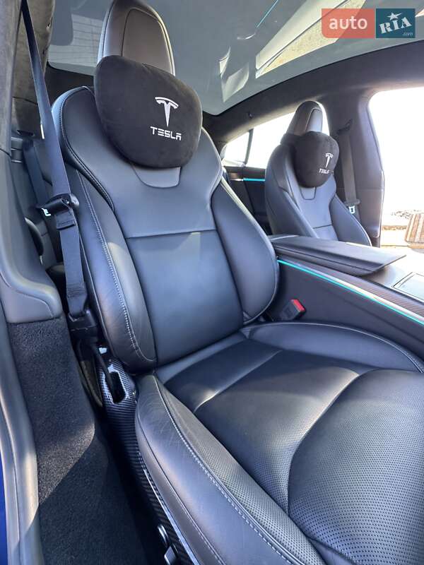 Лифтбек Tesla Model S 2021 в Одессе