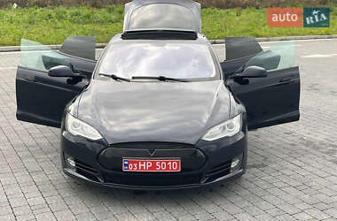 Лифтбек Tesla Model S 2013 в Львове