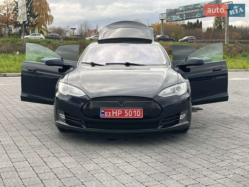 Tesla Model S 2013 Tesla Model S 2013