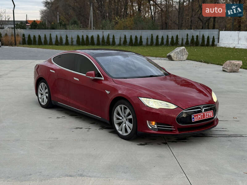 Tesla Model S 2013 Tesla Model S 2013