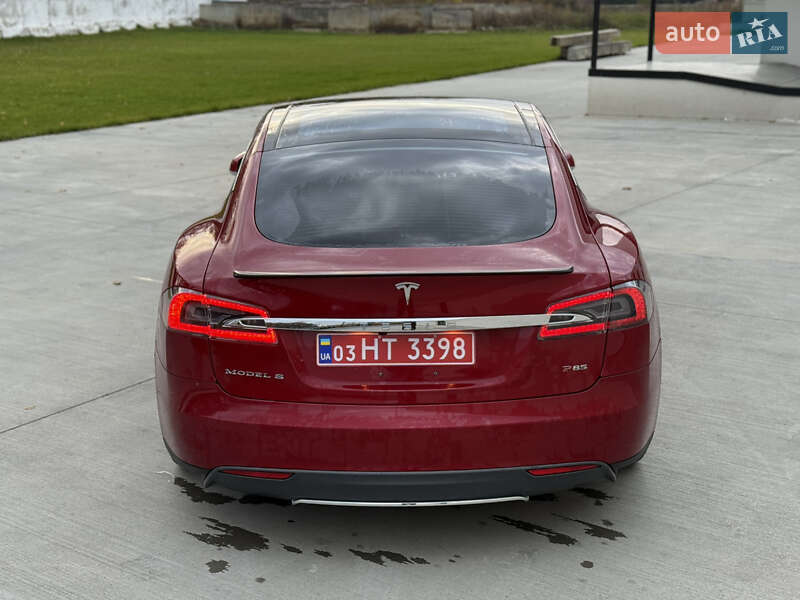 Ліфтбек Tesla Model S 2013 в Луцьку фото 7 Ліфтбек Tesla Model S 2013 в Луцьку