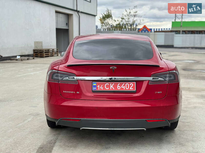 Ліфтбек Tesla Model S 2014 в Вінниці фото 6 Ліфтбек Tesla Model S 2014 в Вінниці